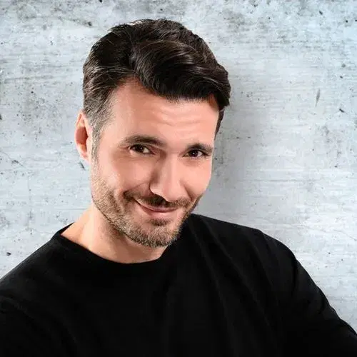 Uomo