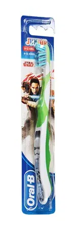 Oral-B Junior Spazzolino Manuale 6-12 anni Star Wars